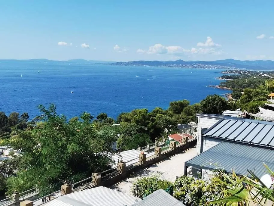 Charmant Mobil home avec Vue mer exceptionnelle Saint-Raphaël 0*,  France